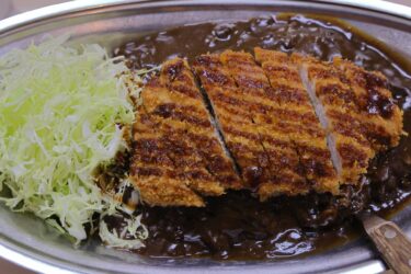 【バナナマンのせっかくグルメ】金沢カレーの魅力に迫る！発祥の店「チャンピオンカレー」をご紹介